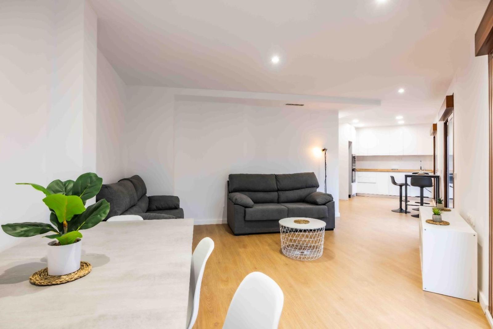 Apartamentos Turisticos Plaza Sevillano , By Cartagenaspain Dış mekan fotoğraf
